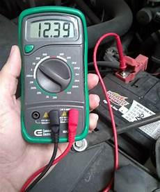 Multimeter Car Battery