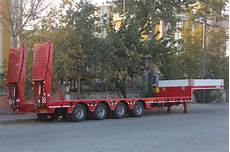 Trailer container transportation