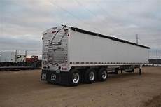 Used tri-axle chassis