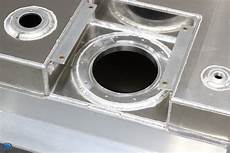 Chassis tank