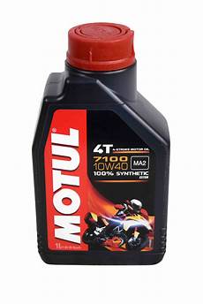 Ester Engine Oil