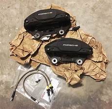 Porsche Macan Calipers