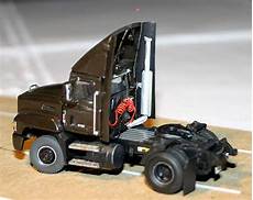 Semi trailer builders