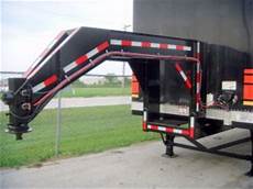 Small trailer chassis
