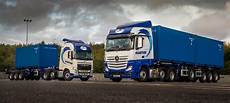 Trailer container transportation