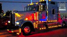 Trailer tractor