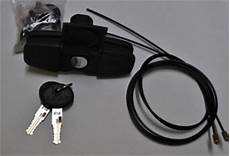 Truck twist locks